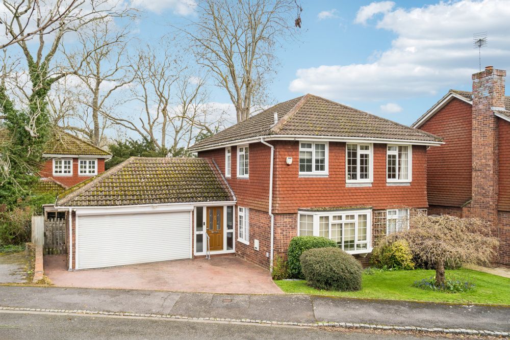 Property photo 2 of 17