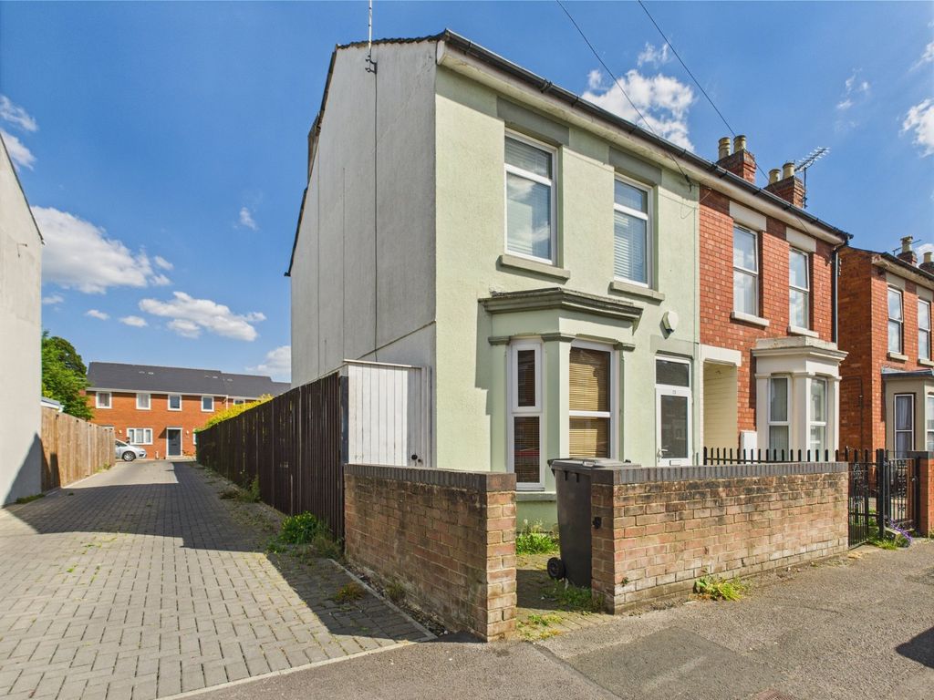 Property photo 1 of 14 Picture No. 02