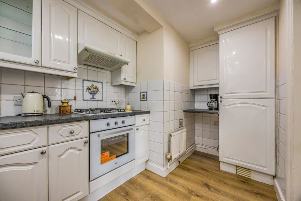 Property photo 3 of 23