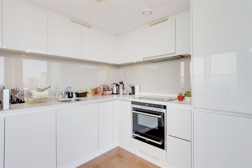Property photo 3 of 12 Picture No. 04