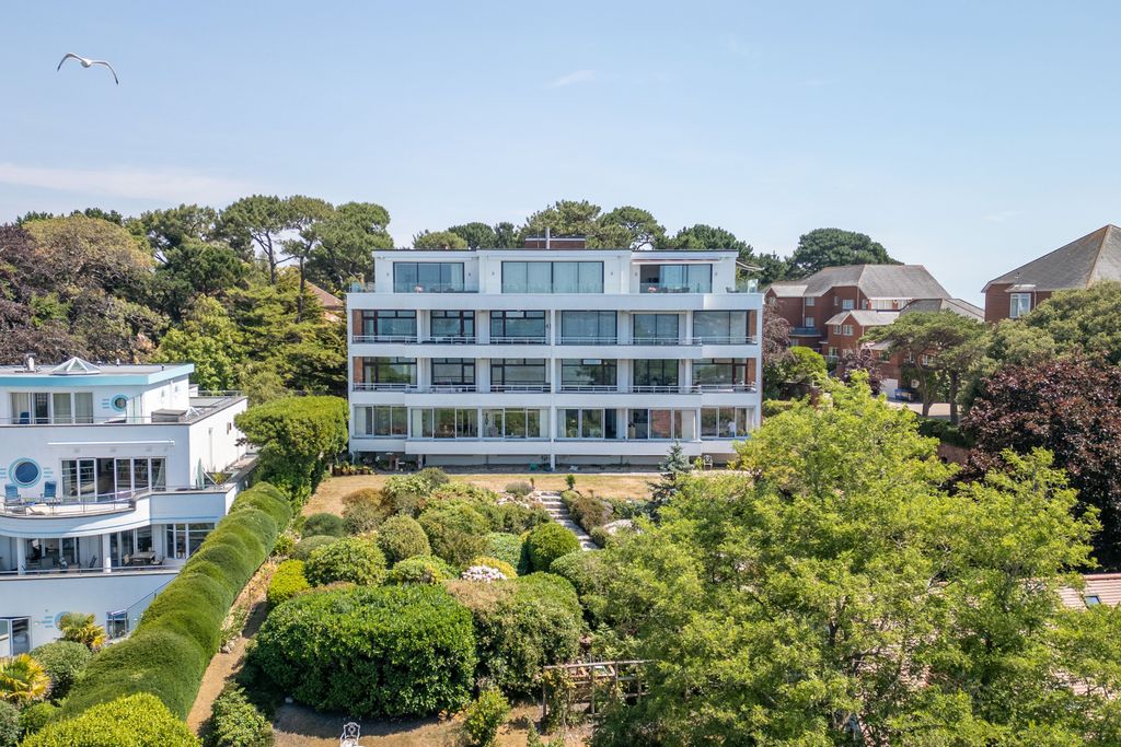 Property photo 1 of 20 Dji_0487
