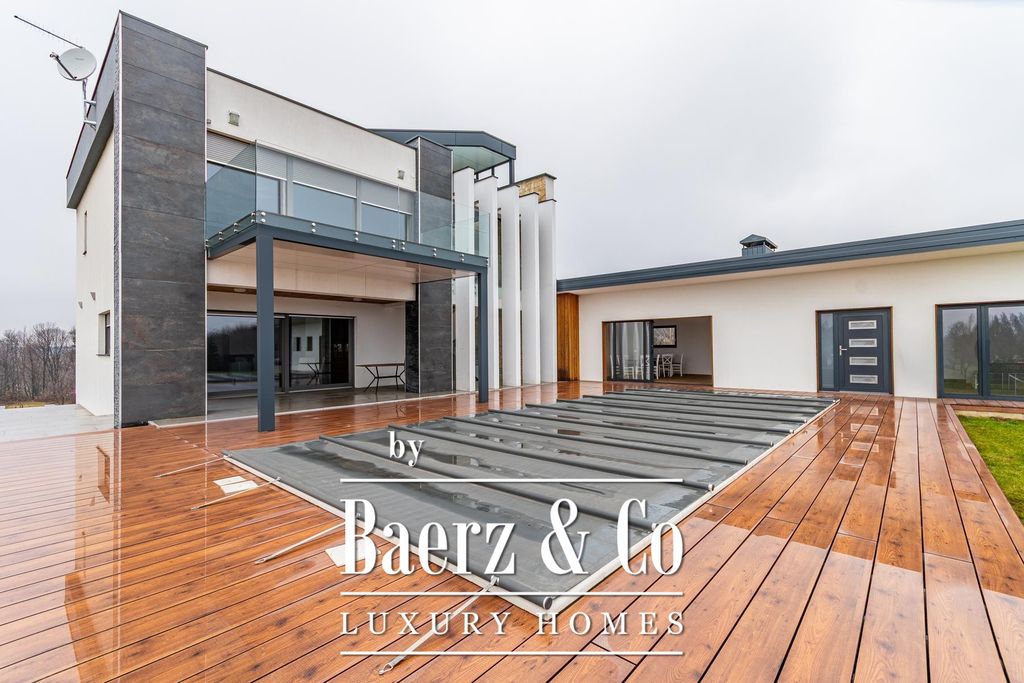 Property photo 1 of 29