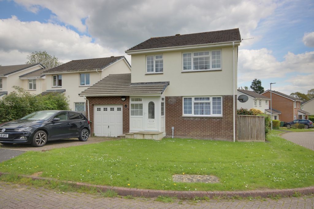 Property photo 1 of 10 Img_1296-Img_1298