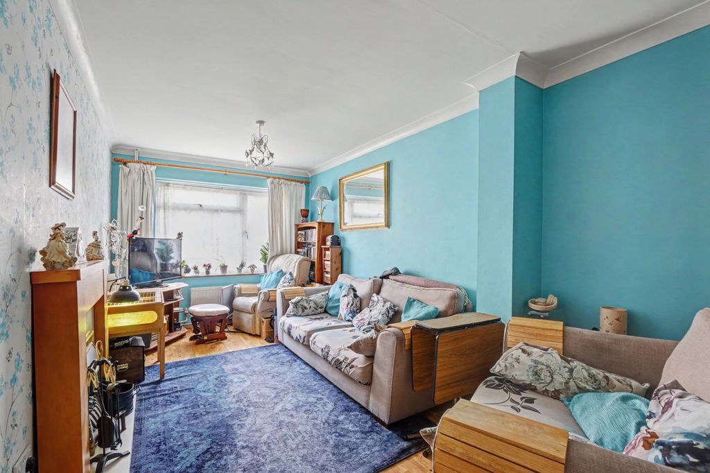 Property photo 2 of 15