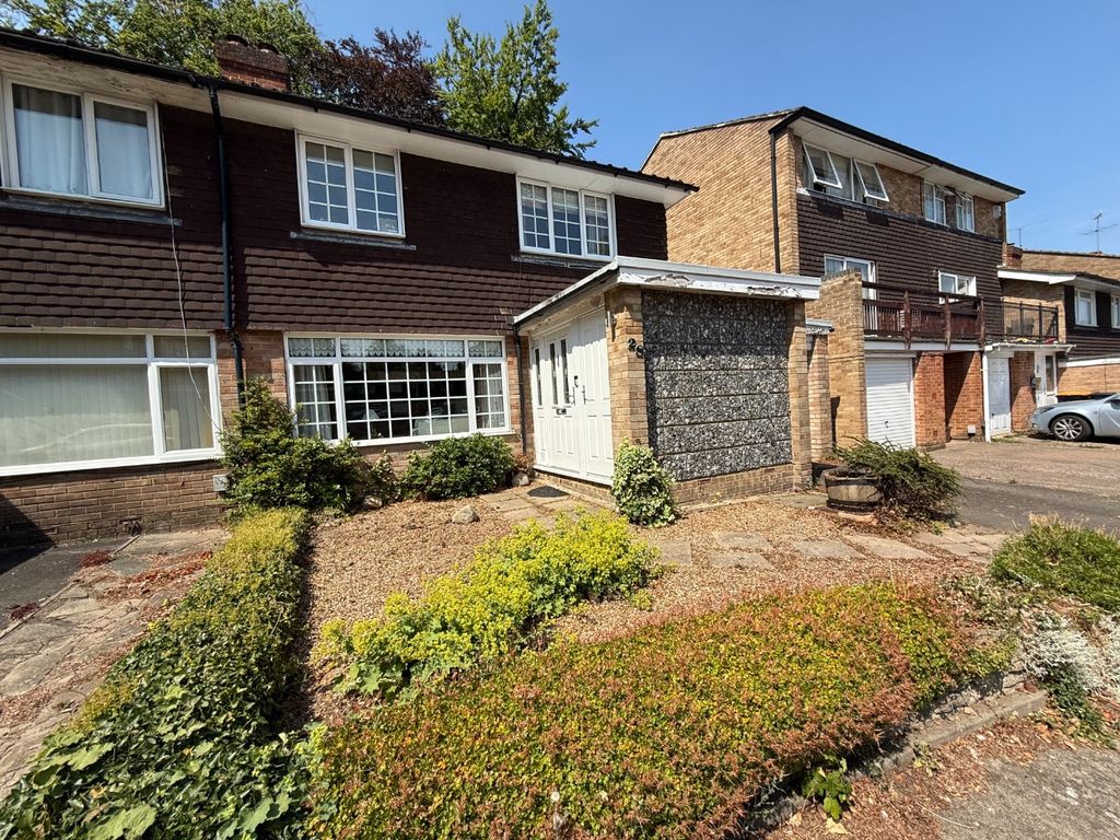 Property photo 1 of 18 5177320