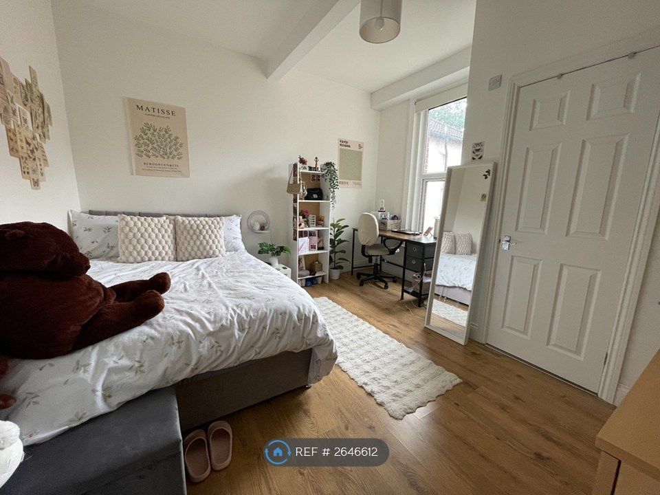 Property photo 2 of 6