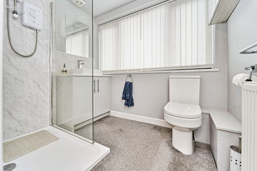 Property photo 3 of 15 Downstairs Shower