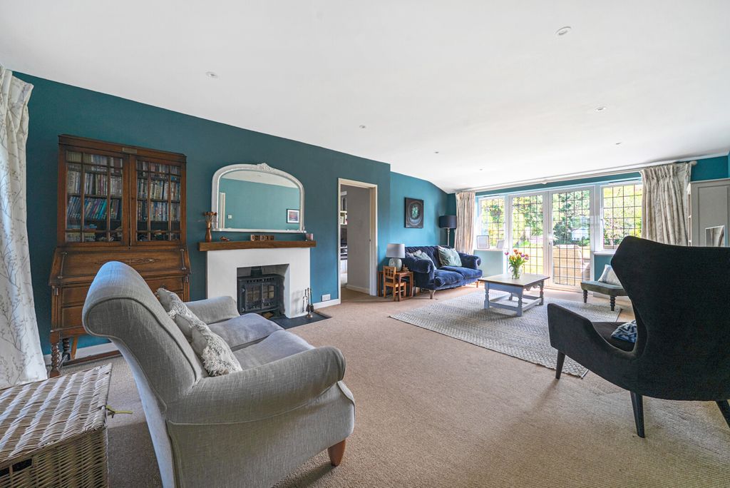 Property photo 2 of 27 1-69E9F1Cda6B47-1...