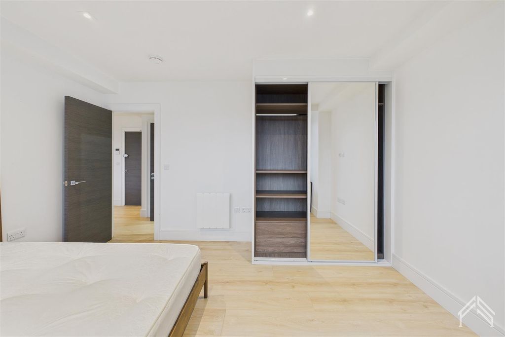 Property photo 3 of 13 5.Jpg