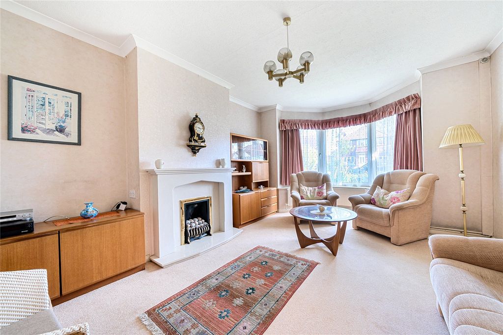 Property photo 2 of 18 Picture No. 05