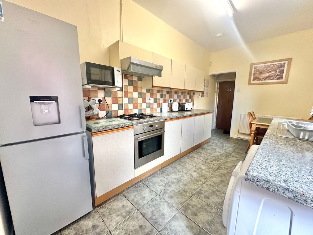 Property photo 3 of 11 Img_0780