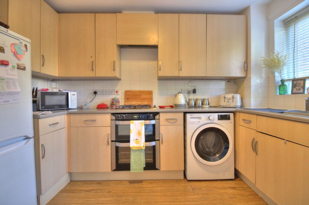 Property photo 2 of 14 Photo #2