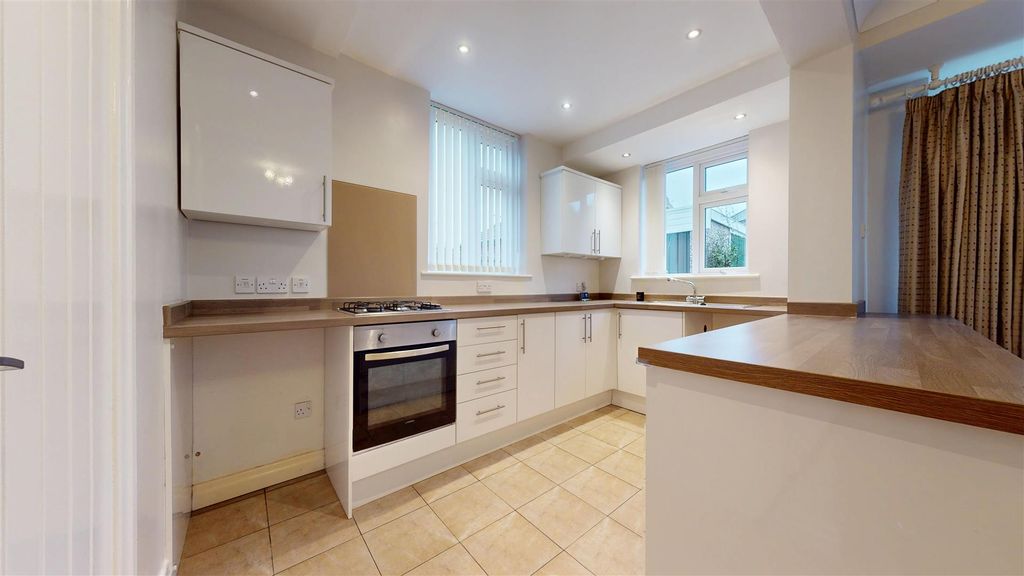 Property photo 3 of 23 Regal Drive Kitchen