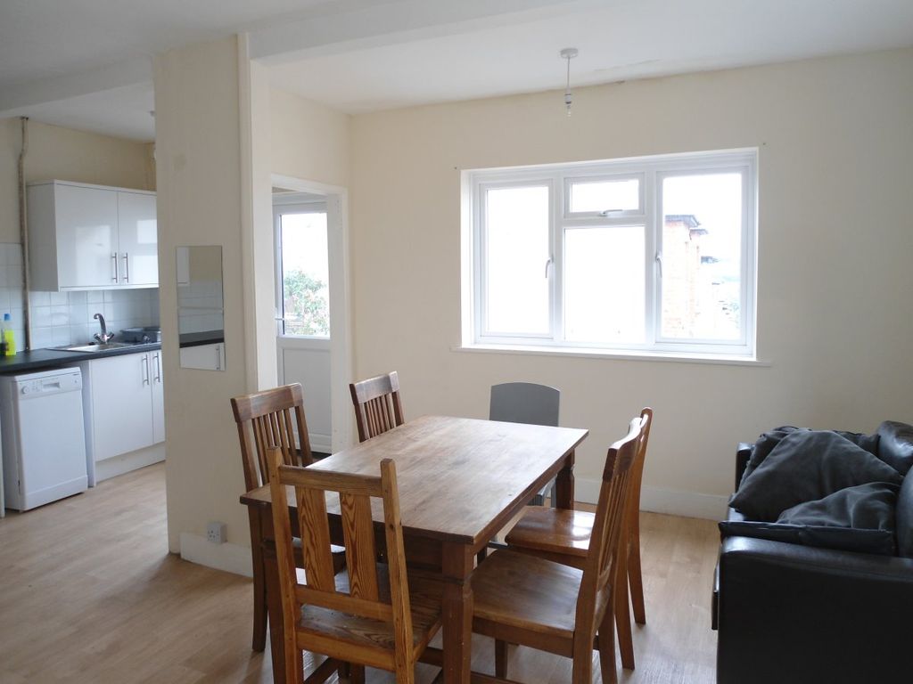 Property photo 2 of 23 Gallery