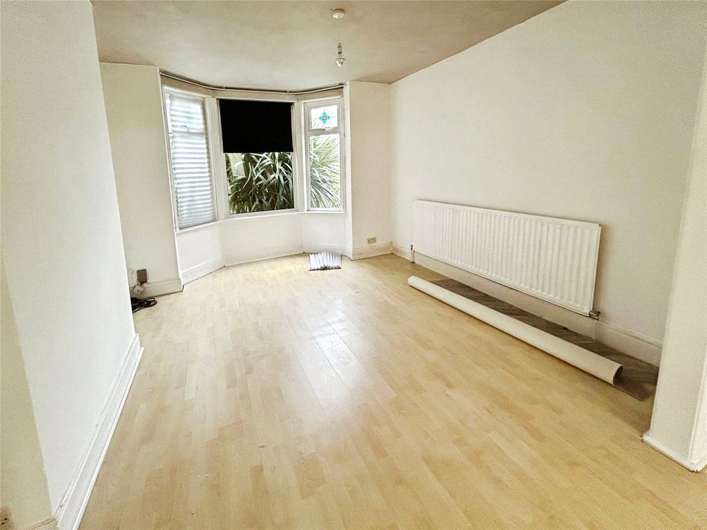 Property photo 2 of 11 Picture No. 07