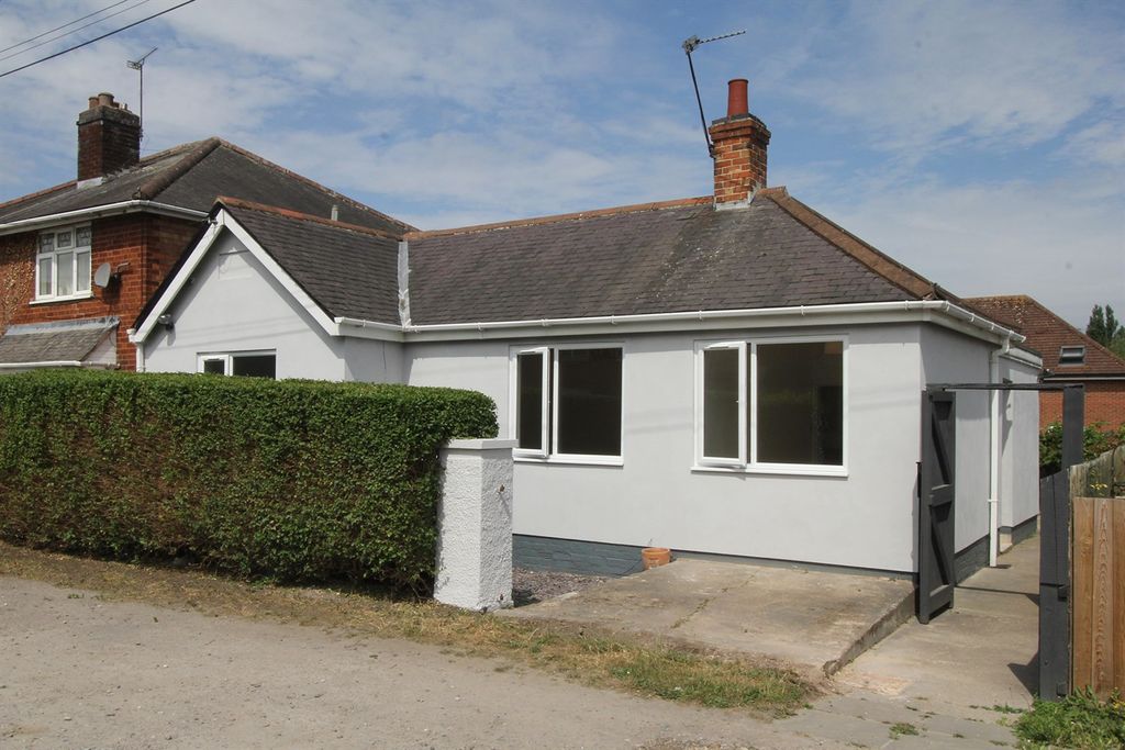 Property photo 1 of 29 Byron Street