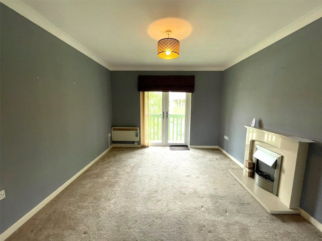 Property photo 2 of 16 Picture No. 04
