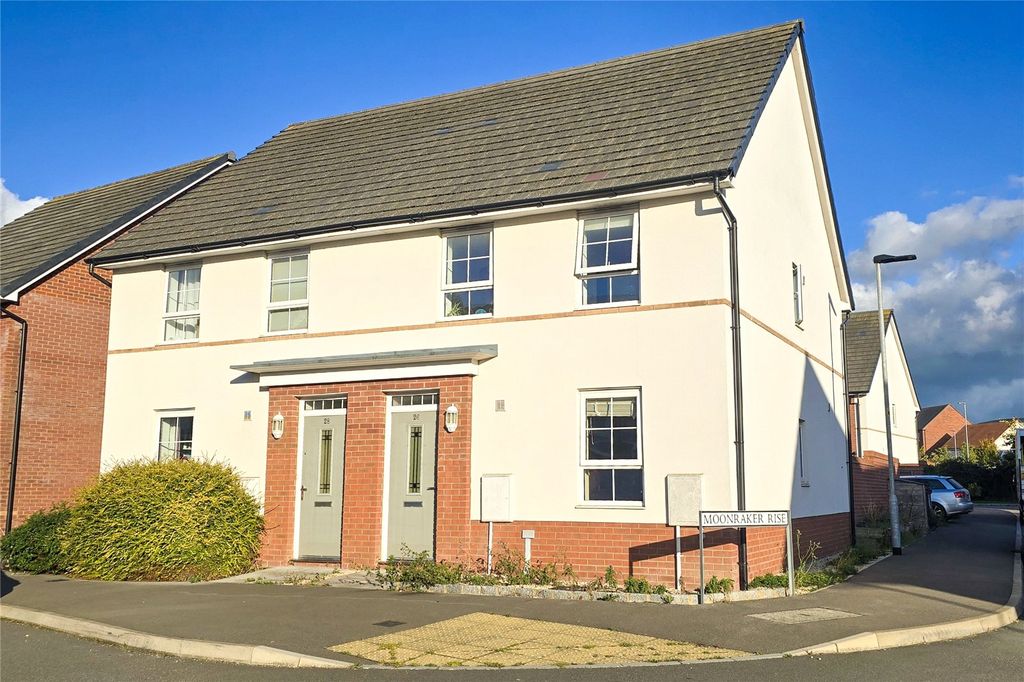 Property photo 1 of 14 External