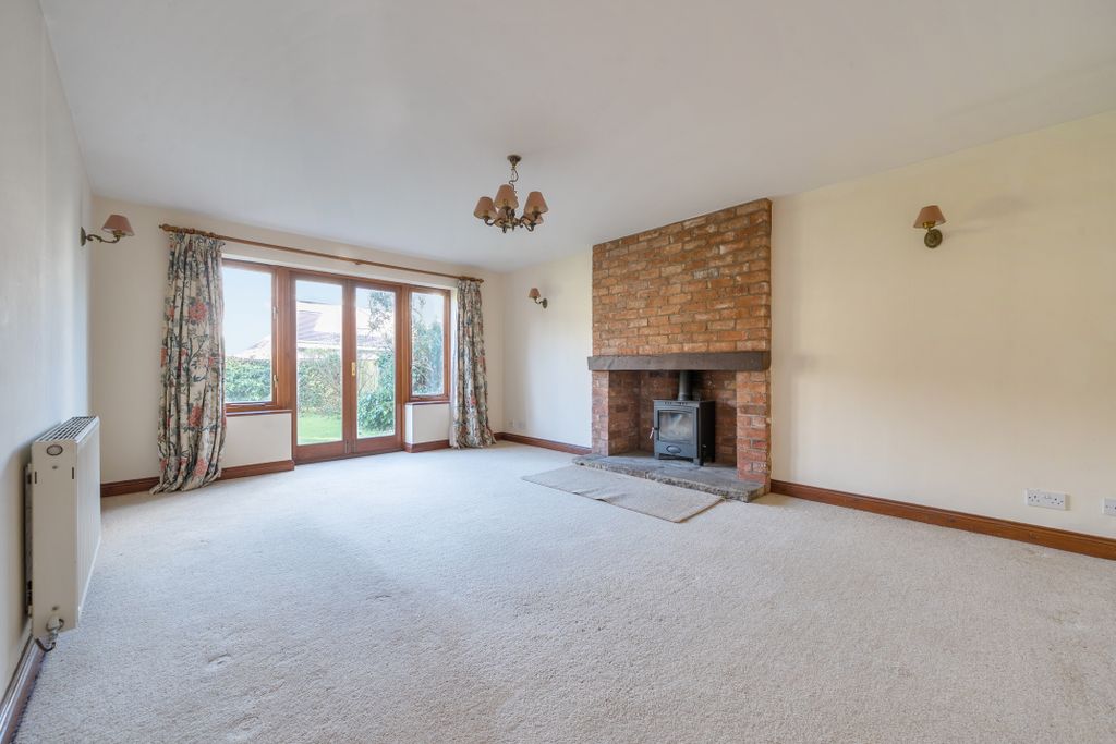 Property photo 3 of 17 1243098 (3)