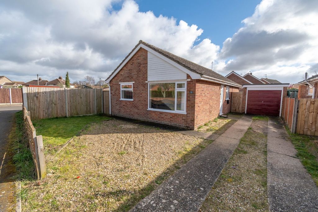 Property photo 2 of 15