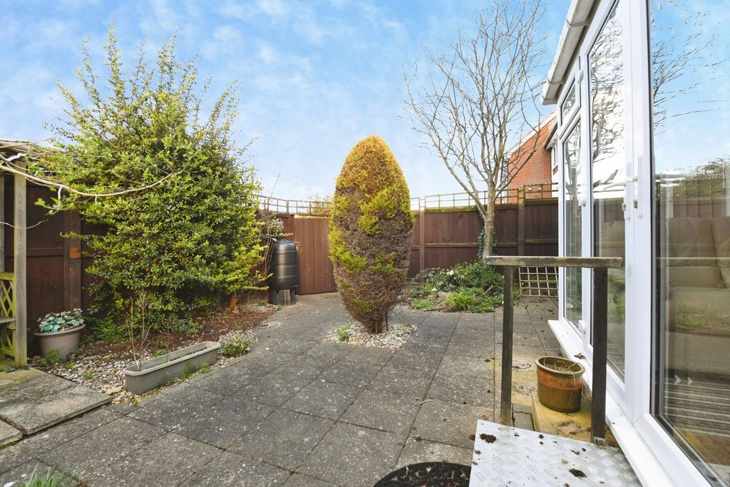 Property photo 3 of 10 Pbox-Img.Jpg