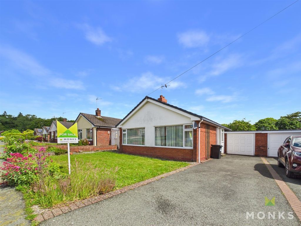 Property photo 1 of 16 Cam01420G0-Pr0921-Still008.Jpg