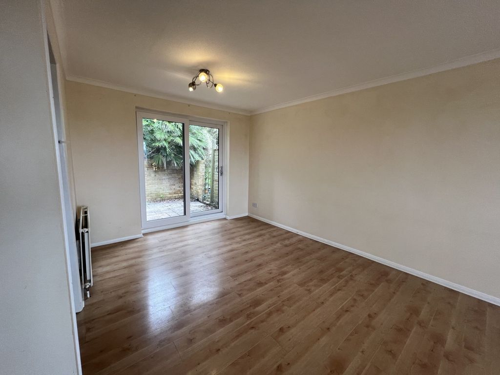 Property photo 3 of 13 3446-Hr-6.Jpg