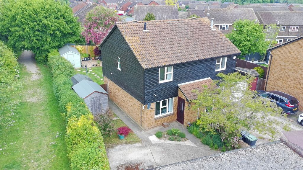 Property photo 1 of 16