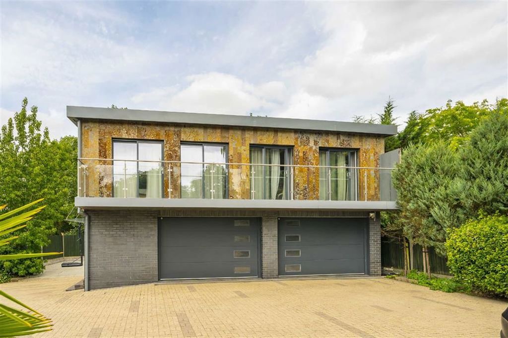 Additional image 8 of 5 bed detached house for saleFriary Island, Staines-Upon-Thames TW19