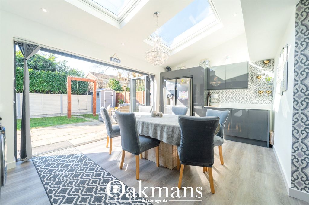 Property photo 2 of 35 Picture No. 72