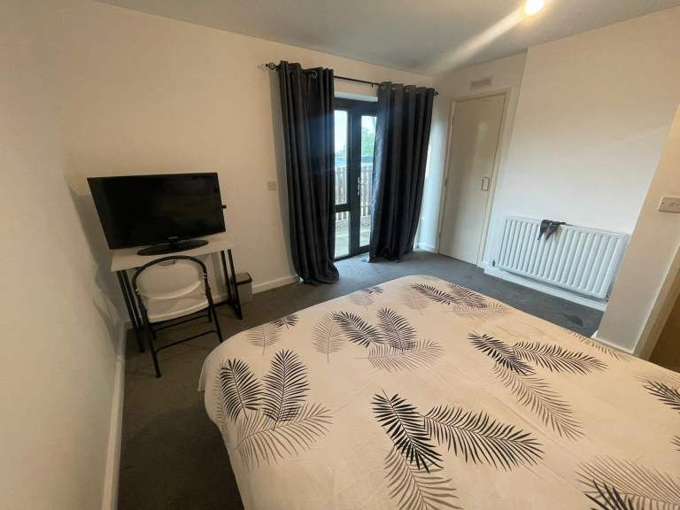 Property photo 3 of 6