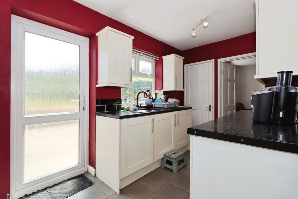 Property photo 3 of 20 Pbox-Img.Jpg
