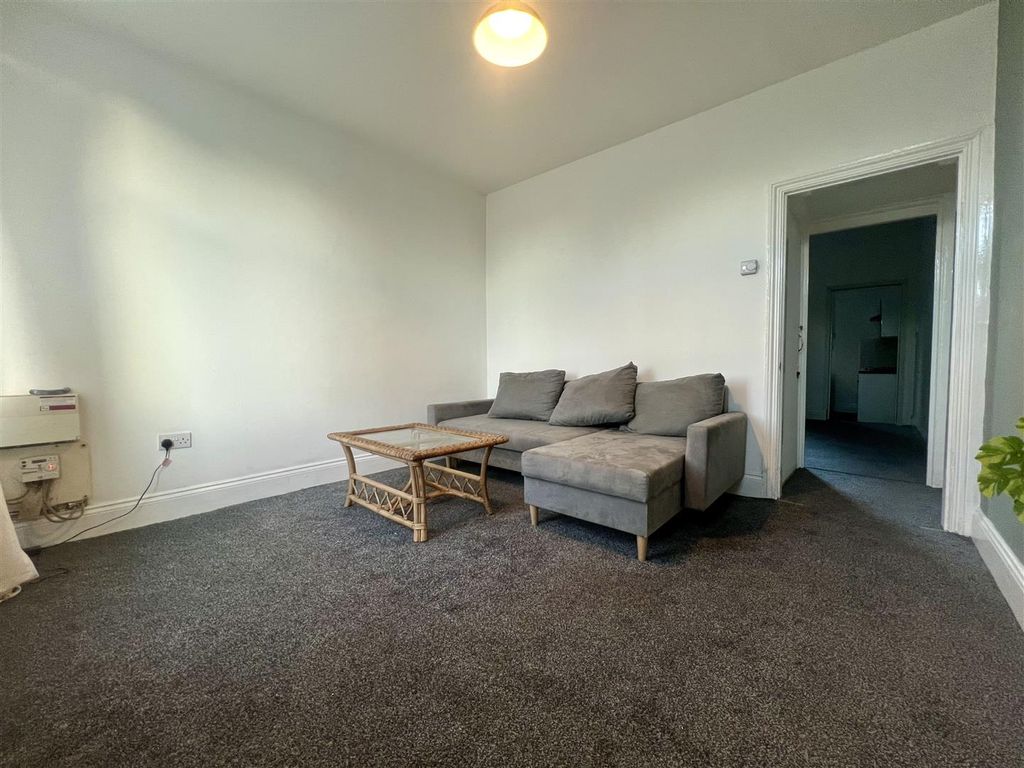 Property photo 2 of 7 Img_6411.Jpg