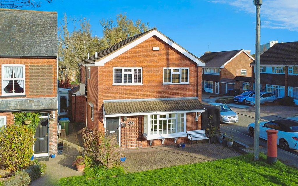 Property photo 1 of 27 User_Edited_Photo-8Ddb3192_User-Edited-E344E8A5-43