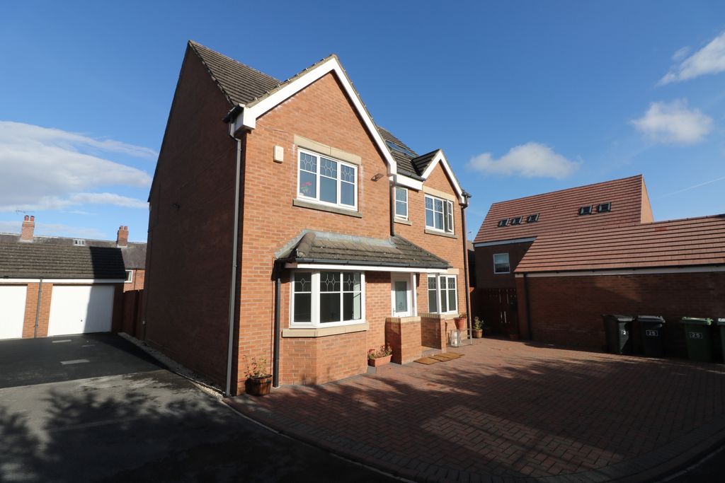 Property photo 1 of 25 Img_2412