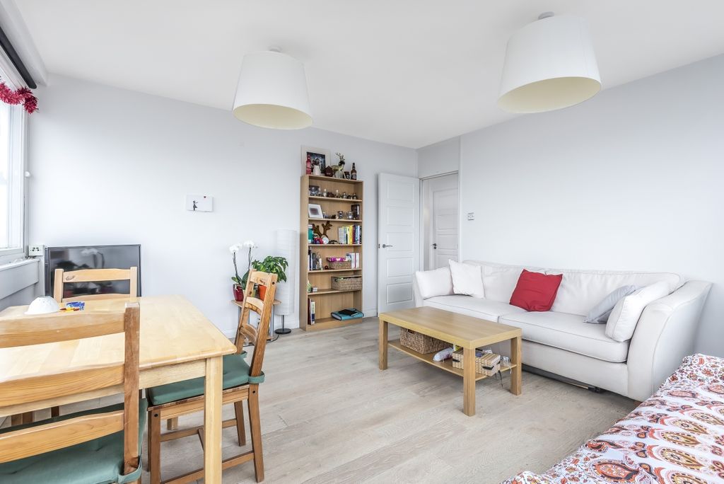 Property photo 1 of 7 420413 (1)c