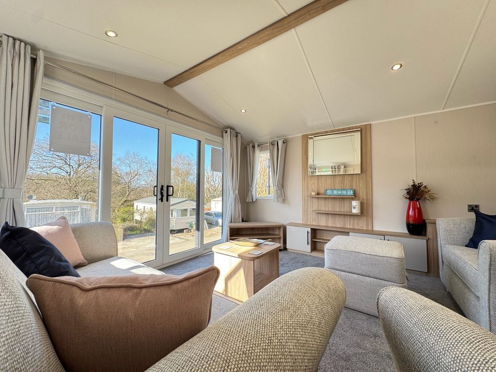 Property photo 1 of 12 Willerby Lamberhurst 2019 Vs413593 130682953.Jpeg