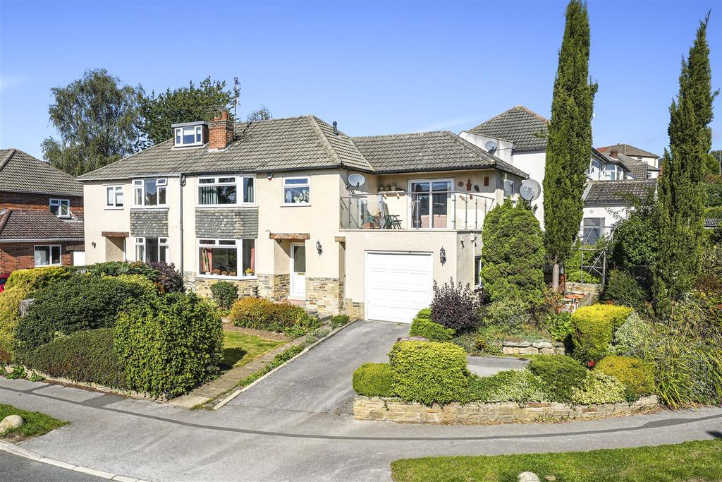 Property photo 1 of 24 Wrenbeck Drive