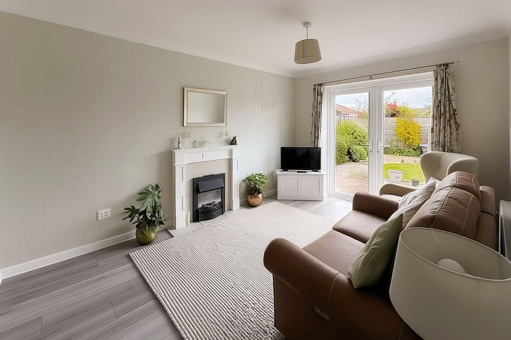 Property photo 3 of 13 Picture No. 21