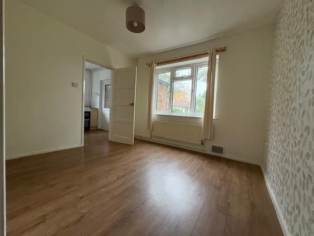 Property photo 3 of 12 Dining Room.Jpg
