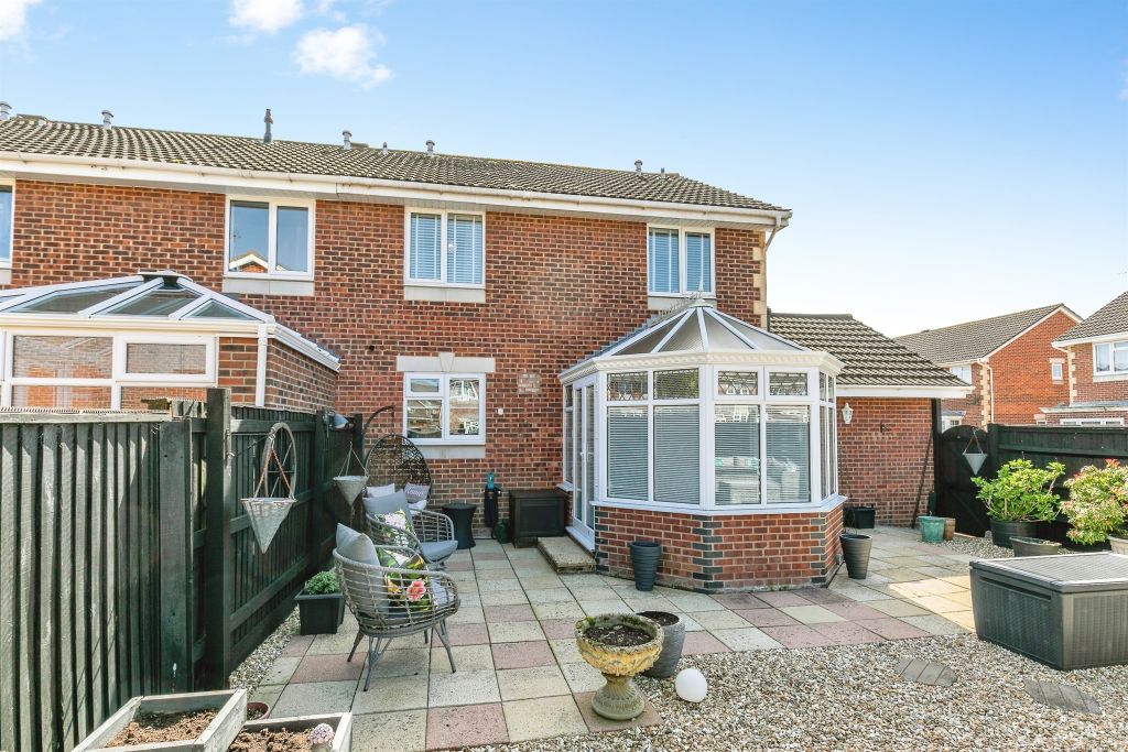 Property photo 1 of 20