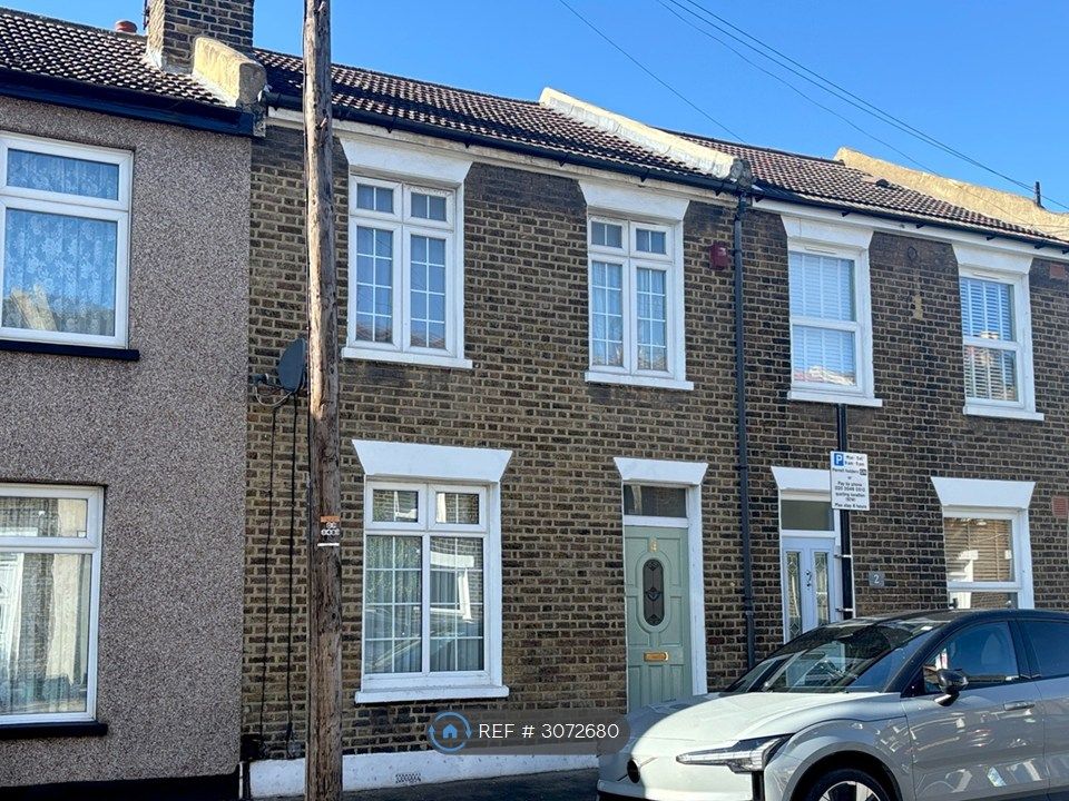 Property photo 1 of 8 Street View