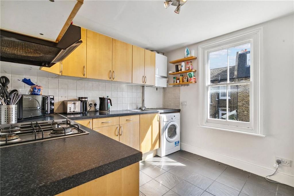 Property photo 3 of 4