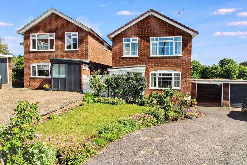 Property photo 1 of 26