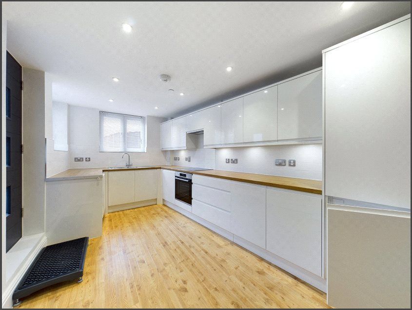 Property photo 2 of 10 Picture No. 02