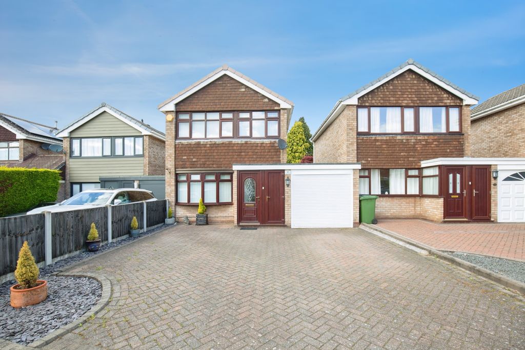 Property photo 1 of 22 Eb140990-Mw26-100