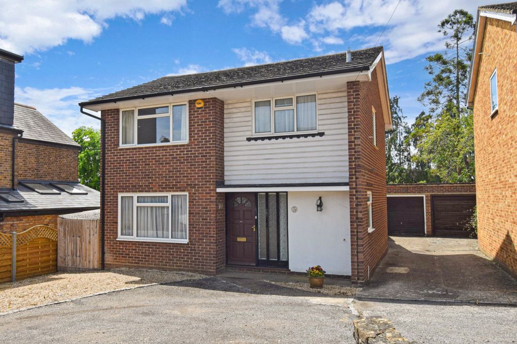 Property photo 1 of 18 Picture No. 27