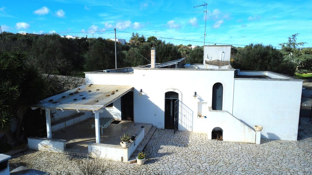 Property photo 1 of 45