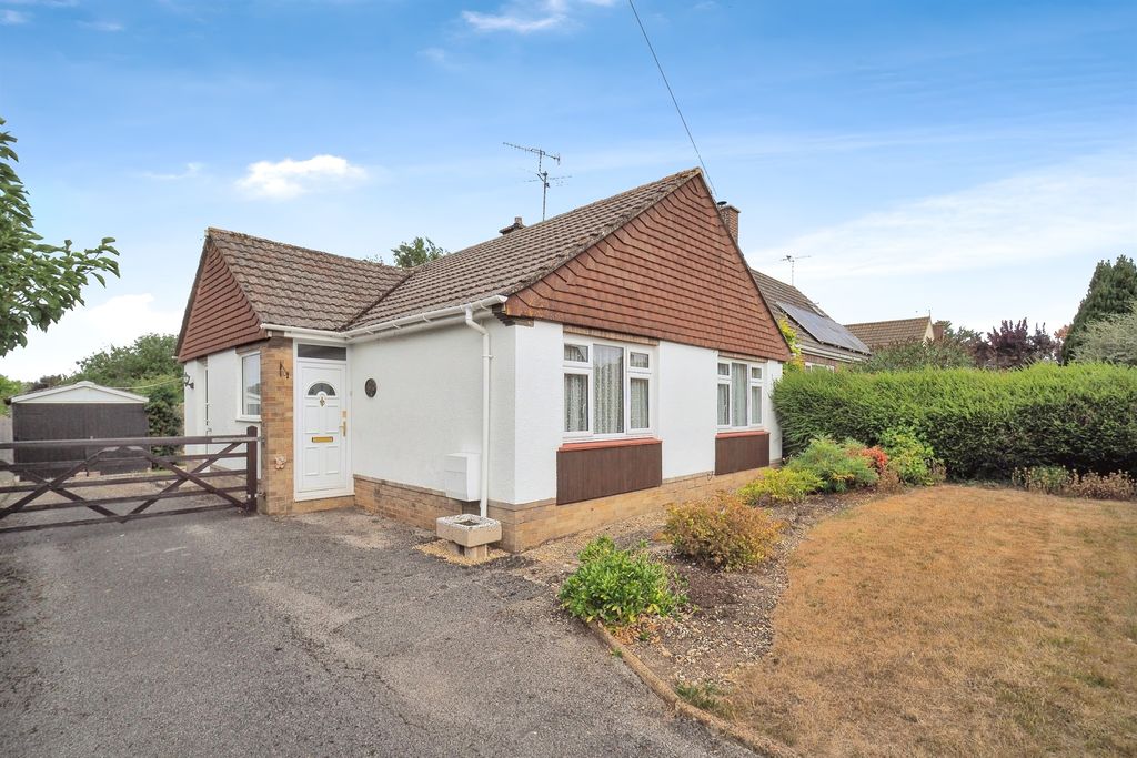 Property photo 1 of 12
