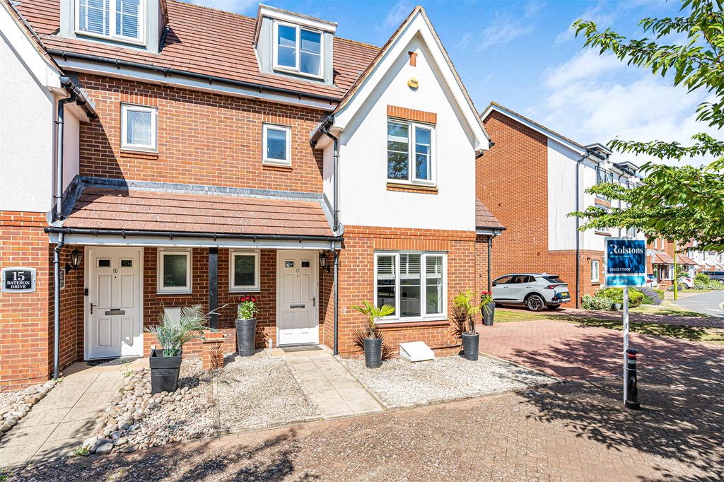 Property photo 2 of 19 Picture No. 26